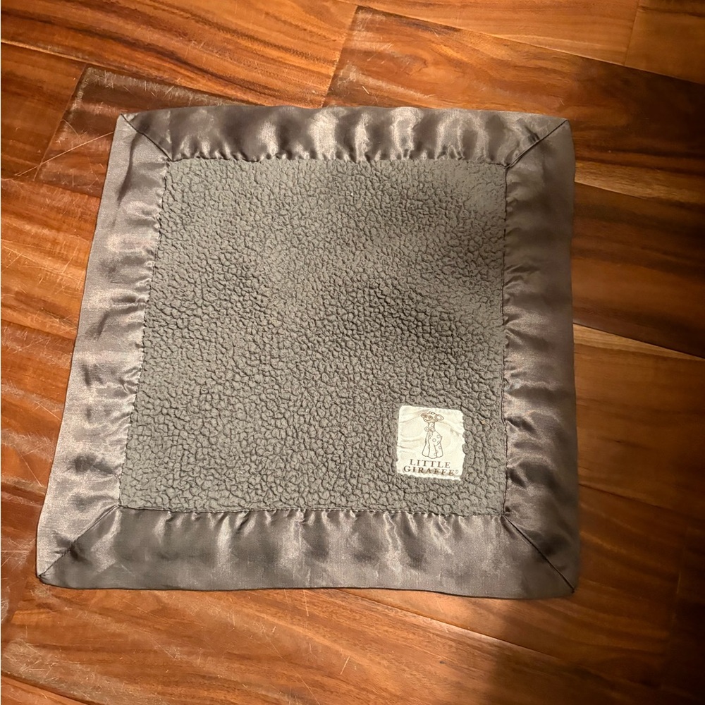Baby toddler Little Giraffe brand gray lovey tag‎ blanket square (0731)